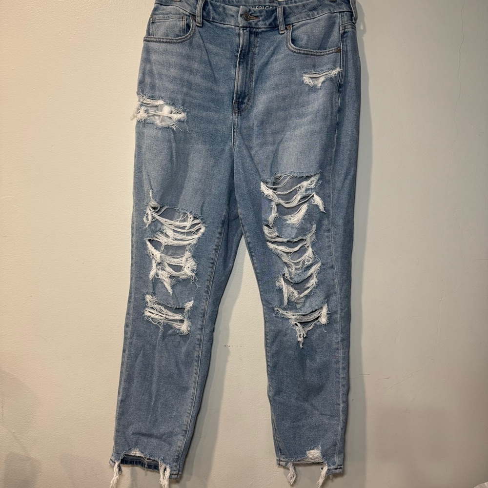 American Eagle Womens Stretch‎ Salty Air Curvy Mom Jeans Sz 12 Distressed